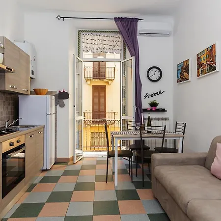 아파트 New In Downtown Close To Duomo